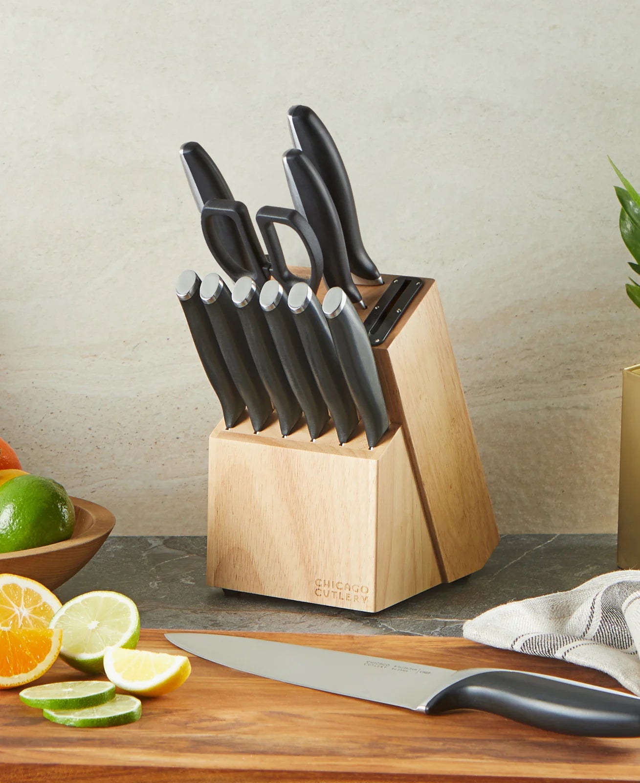 Avondale 12-piece Block Set - Image 5